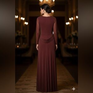 Enigma maroon shimmery long sleeve dress, beautiful, in great condition,1X-2X